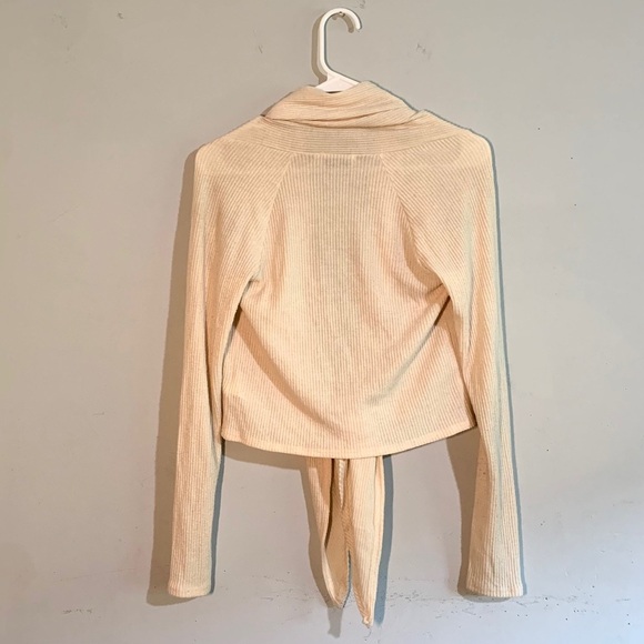 Urban Outfitters Out From Under Cream Ribbed Drape Cardigan Size: XS - Picture 4 of 6